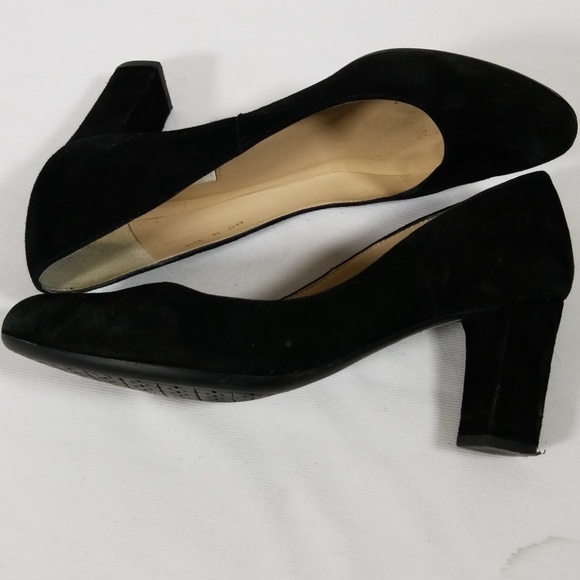 L.K. Bennett Black Suede Slip On Pumps Size 39 GUC - Picture 6 of 8